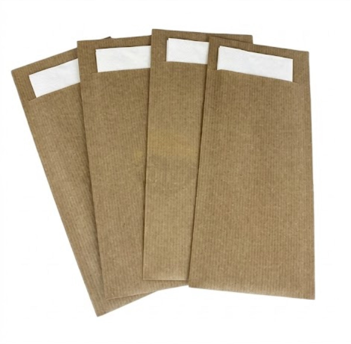 Vier kraft papieren bestekzakjes met witte servetten
